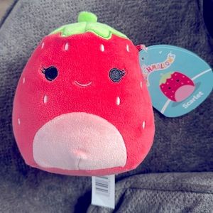 Scarlet strawberry 5 inch squishmallow